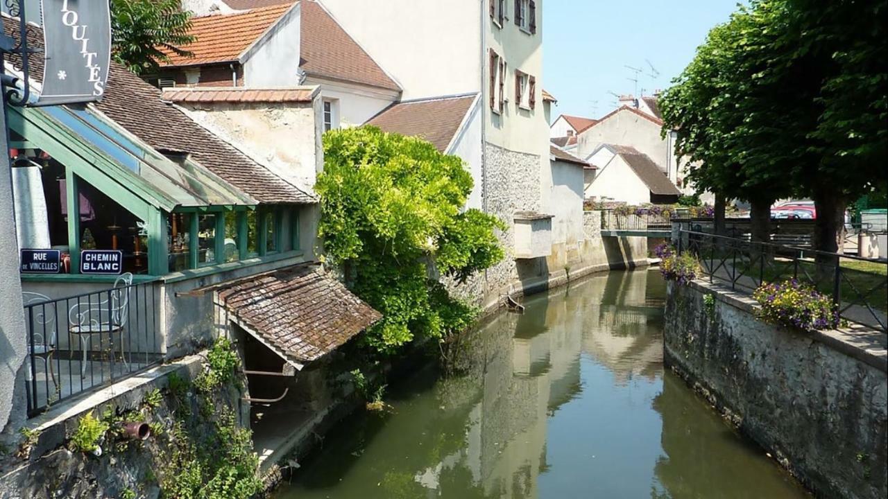 Charmant Village Proche Disneyland & Paris 크레시라샤페어 외부 사진